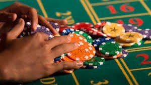Giao diện Live Casino trực tiếp tại u666 với dealer thực và tương tác thời gian thực
